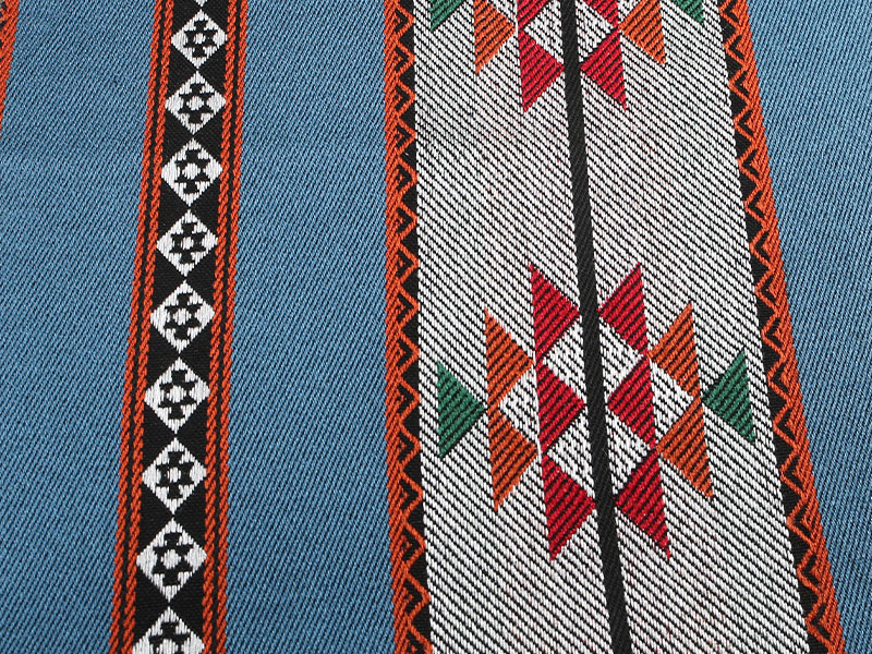 dihajoča pletena tkana tkanina s črtastimi tkaninami